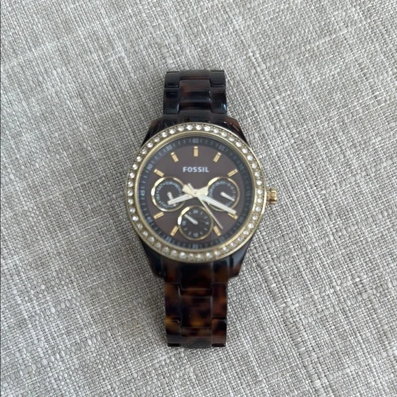 Fossil Faux Tortoise Crystal Bezel Watch with New Battery Black Dial Womens Fossil Round Plastic Case Wristwatches for sale | eBay main image 2